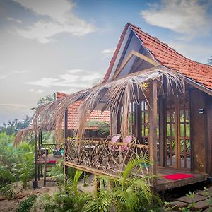 Little India Beach Cottages